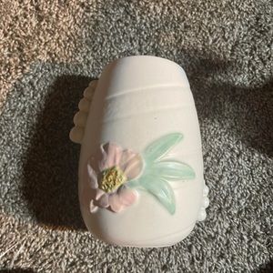 Weller 1940s Dogwood Vase
